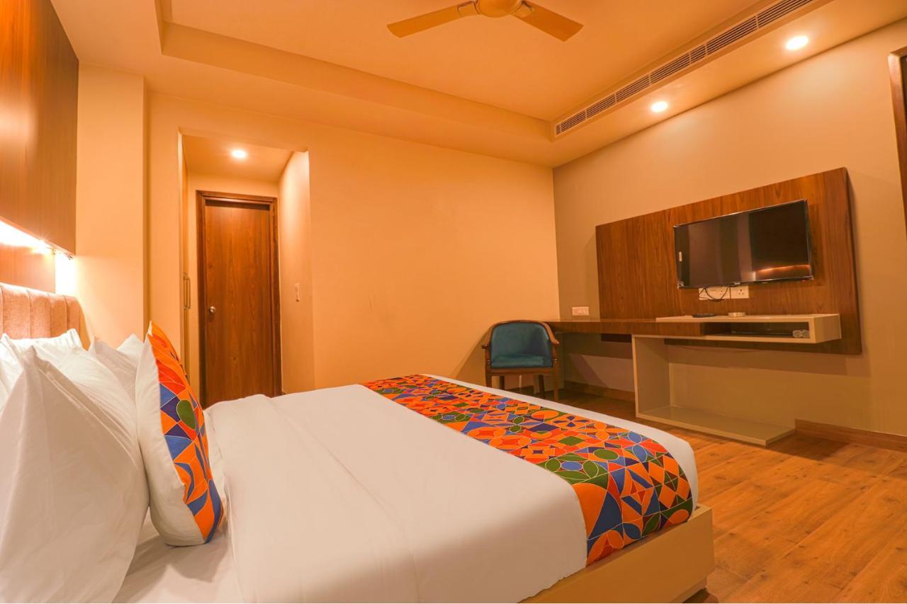 Fabhotel Prime Shanit Delhi  Exterior foto